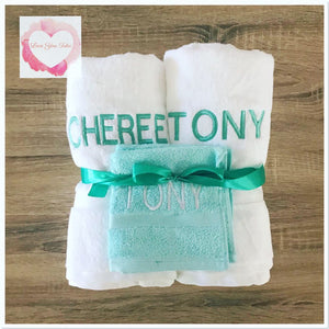 Embroidered personalised double towel set