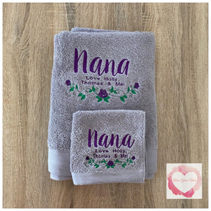 Embroidered personalised Nanna towel set