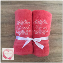 Load image into Gallery viewer, Embroidered Mum &amp; Dad towel set